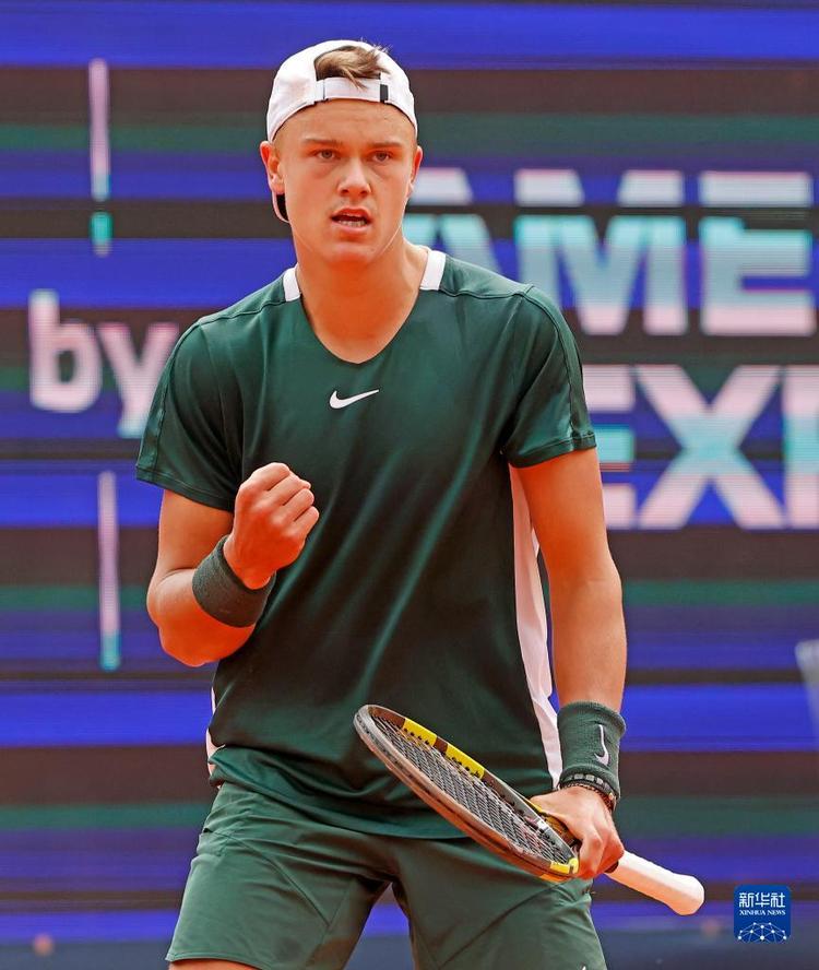 利不仅仅属 利不仅仅属